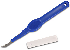Curved Blade Seam Ripper